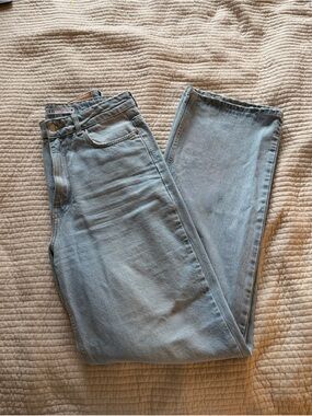 Light Blue Men’s Relaxed Fit Jeans